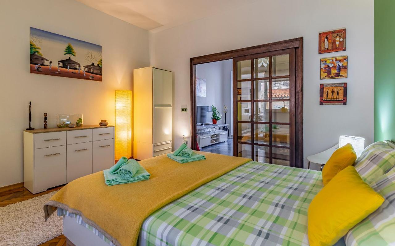 Apartman 39 Пула Екстериор снимка